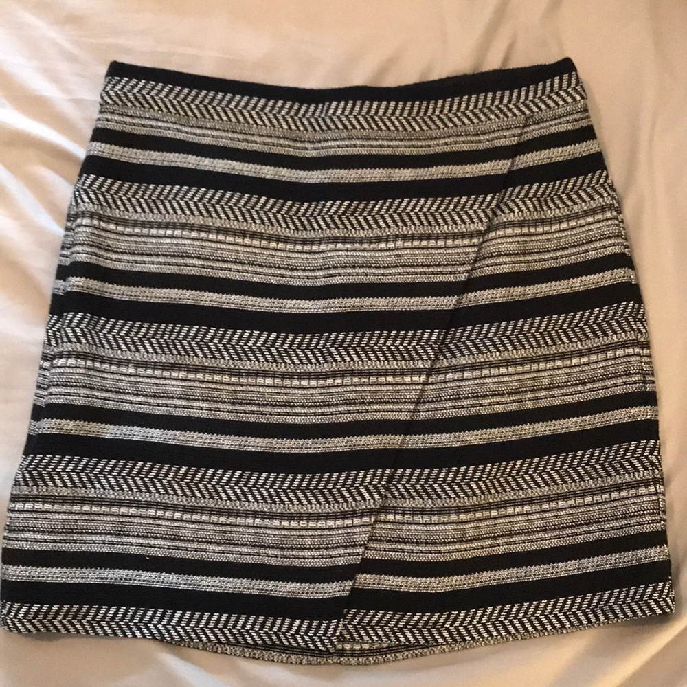 J crew black and white textured skirt